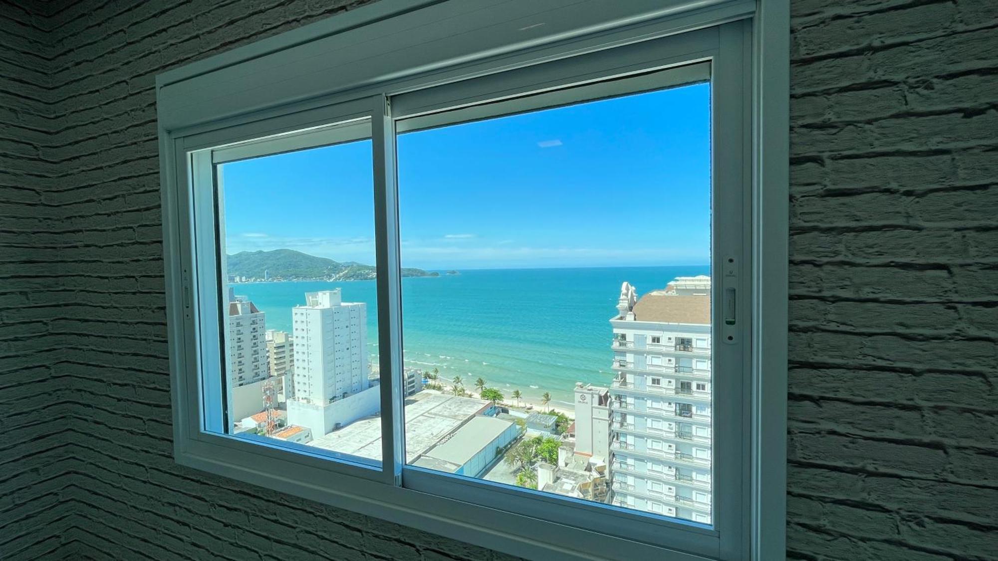 Cobertura Com Belissima Vista Para O Mar E Jacuzzi Itapema Exterior foto